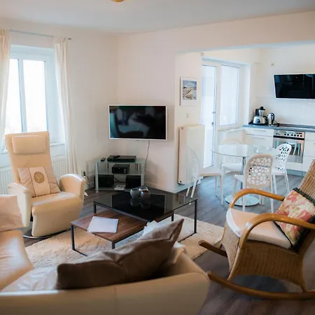 Apartment Haus Drei Schwestern, Traumblick Rostock